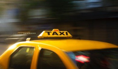 The Multilingual Advantage in the Taxi Industry: Ensuring Safe and Seamless Transfers
